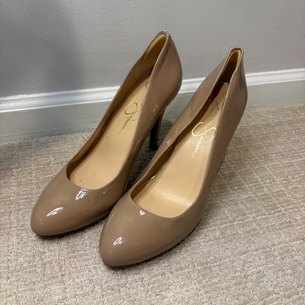 Jessica Simpson Pumps Women 11M Nude Patent Round Toe Stiletto Heels